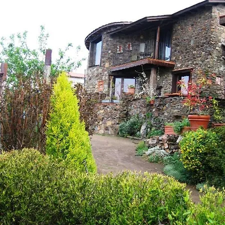 Jardines Del Robledo-albar בית כפרי *