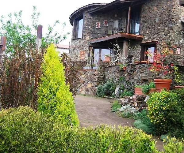 Jardines Del Robledo-albar Country house *